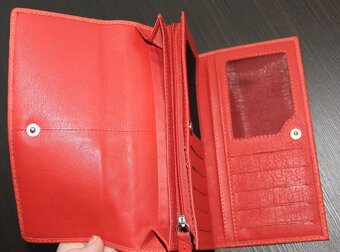 Kožená peňaženka koralovej farby - 5