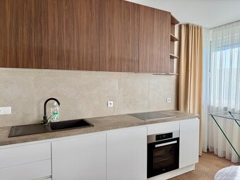 2-izbový byt na prenájom s parkovacím miestom v garáži - 5