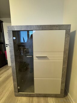 Predám nábytok - 5