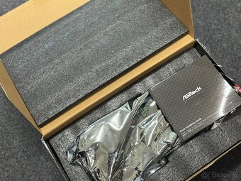 Predám kartu AsRock Radeon RX 6700XT CHALLENGER PRO OC 12G - 5