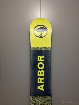 Predám snowboard Arbor - 5