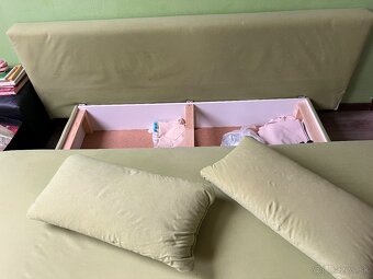 Gauč Nachádza sa v obci Bretejovce. - 5