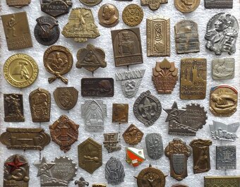 rozličné druhy - odznaky - 5