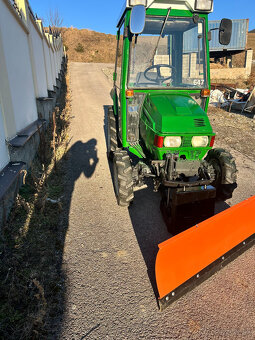 Malotraktor ISEKI 4x4 predná hydraulika - 5