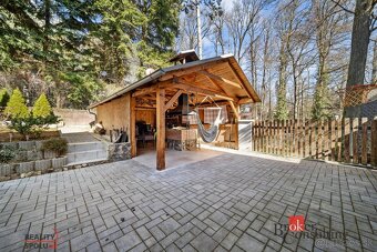 Exkluzívna príležitosť vlastniť chatu, ktorá spája pohodlie, - 5