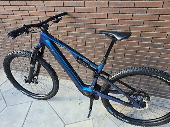 celoodpružený ebike Cube Stereo AMS 29" 17kg - 5