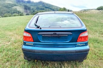 Renault Megane 1,4 - 5
