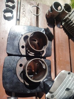 Jawa 634 hlavy valce piesty kolená - 5