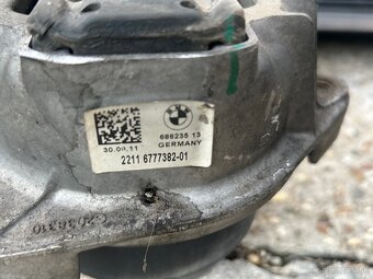 Držiaky motora BMW f10 - 5