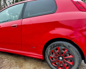 Fiat Grande Punto - 5