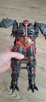 Predám hasbro transformers dragon - 5