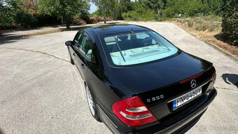 Predam Mercedes Benz E500 5.0 225kw LPG - 5