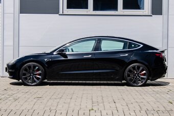 Tesla Model 3 Dual Motor Performance - 5
