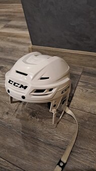 Prilba CCM tacks 310 - 5