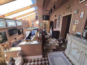 Zariadený,rekonštruovaný dom s pekným pozemkom v obci GBELCE - 5