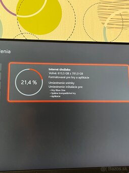 Xbox One S 1TB + 2 ovládače + 2 hry - 5