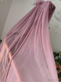 Baldachyn ružovy - 5