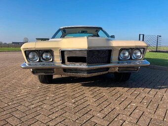 Buick Riviera z roku 1971, - 5