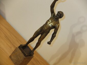 BRONZOVÁ POSTAVA-HANS KECK KOLEM 1900 - 5