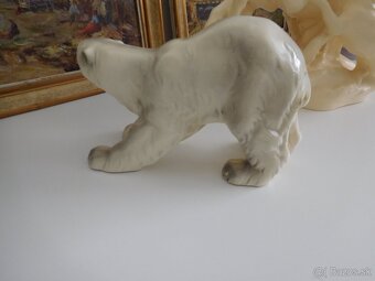 Štvanica / Medveď polárny  strožitné predmety, - 5