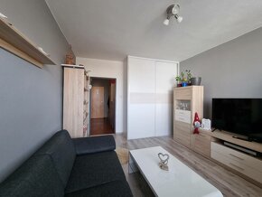 PREDAJ - 2-izbový byt s krásnym výhľadom - Nitra, Chrenová - 5