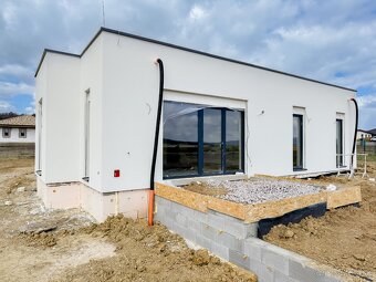 4i byt 72m2 + loggia, Terasa - Čapajevova - 5