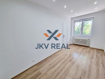 PREDAJ 4-IZB.BYT PO REKONŠTRUKCII ČAKÁ NA PRVÉHO MAJITEĽA, B - 5