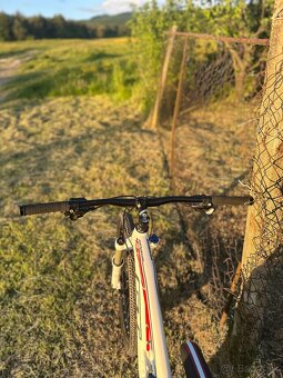 Horský bicykel GT Sensor Comp - 5