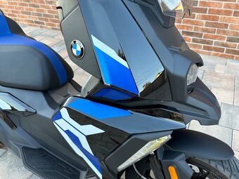 BMW C400X v záruke do 08/2027 plná výbava, ako nová - 5