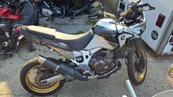 Honda crf 1000 africa twin - 5
