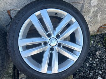 5x112 r17 pneu 225/45 r17 letne Original VW - 5