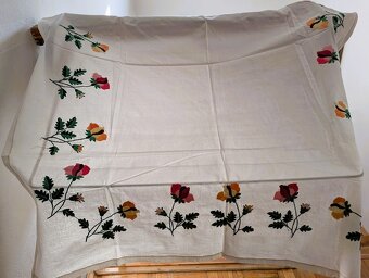 Obrusy  + retro obliečka + prestieranie - 5