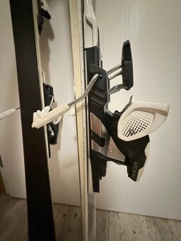 Predám dámske zjazdové lyže Aromic - 5