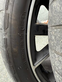 Hankook Ventus S1 evo3 285/30 r21 - 5