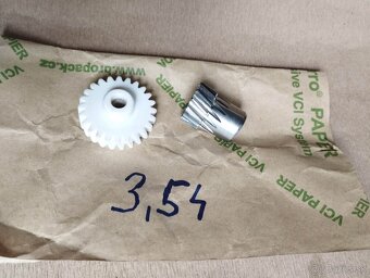 Tatra 613 - diferenciál 3.54 - 5