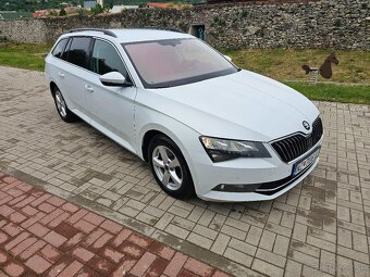 ŠKODA SUPERB COMBI III 1.6 TDI DSG KAMERA ŤAŽNÉ KESSY 2016 - 5