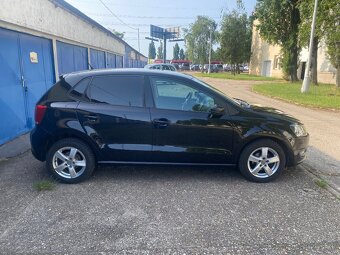Predám VW Polo 6r 1.2 htp 51 kW hatchback - 5