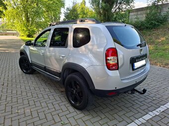Dacia Duster 1.6i 4x4 - 5