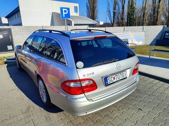 Mercedes-Benz E320 (s211) - 5
