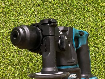 Makita DHR171Z Aku vŕtacie kladivo SDS-Plus Li-ion 18V - 5