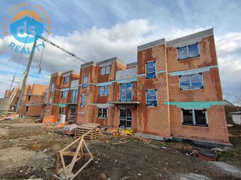 Na prenájom novostavba, 3 izbový byt, 82,75 m2, 2X terasa, p - 5