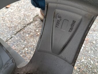 5x108 r17 zimny komplet - 5