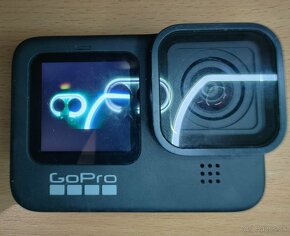predam GoPro hero 9 s 2 baterkami a nabijaci dock - 5