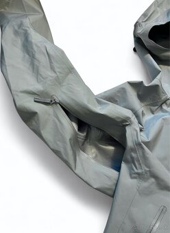 Arcteryx Beta LT - 5