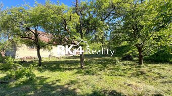 RK4 - REZERVOVANÉ - Rodinný dom s veľkým pozemkom - 5