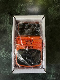 Behringer Super Fuzz 300 ( SF300 ) - 5