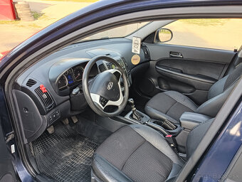 Hyundai I30 1.6 crdi 85kw r.v.2008 - 5