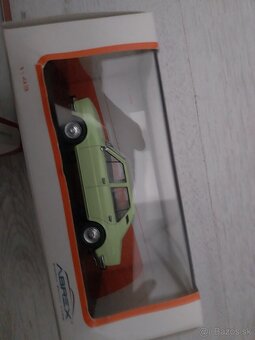 Modely aút - 5