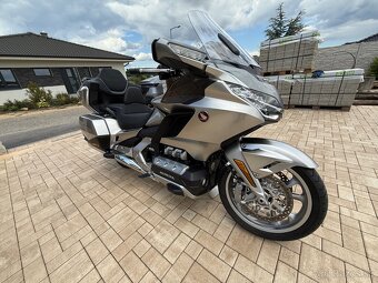 Honda GL 1800 Gold Wing 1800 Tour - 5