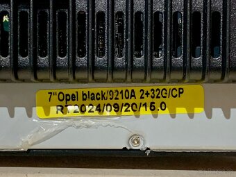 Autoradio 2 DIN (Opel Vivaro). Autoradio 2 DIN. - 5